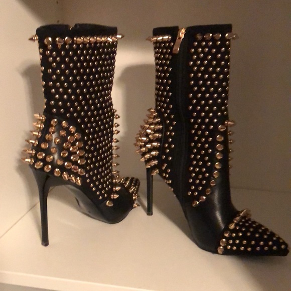 COPY - Gold studded healed boots feeling bold..these are for you. - Picture 6 of 9